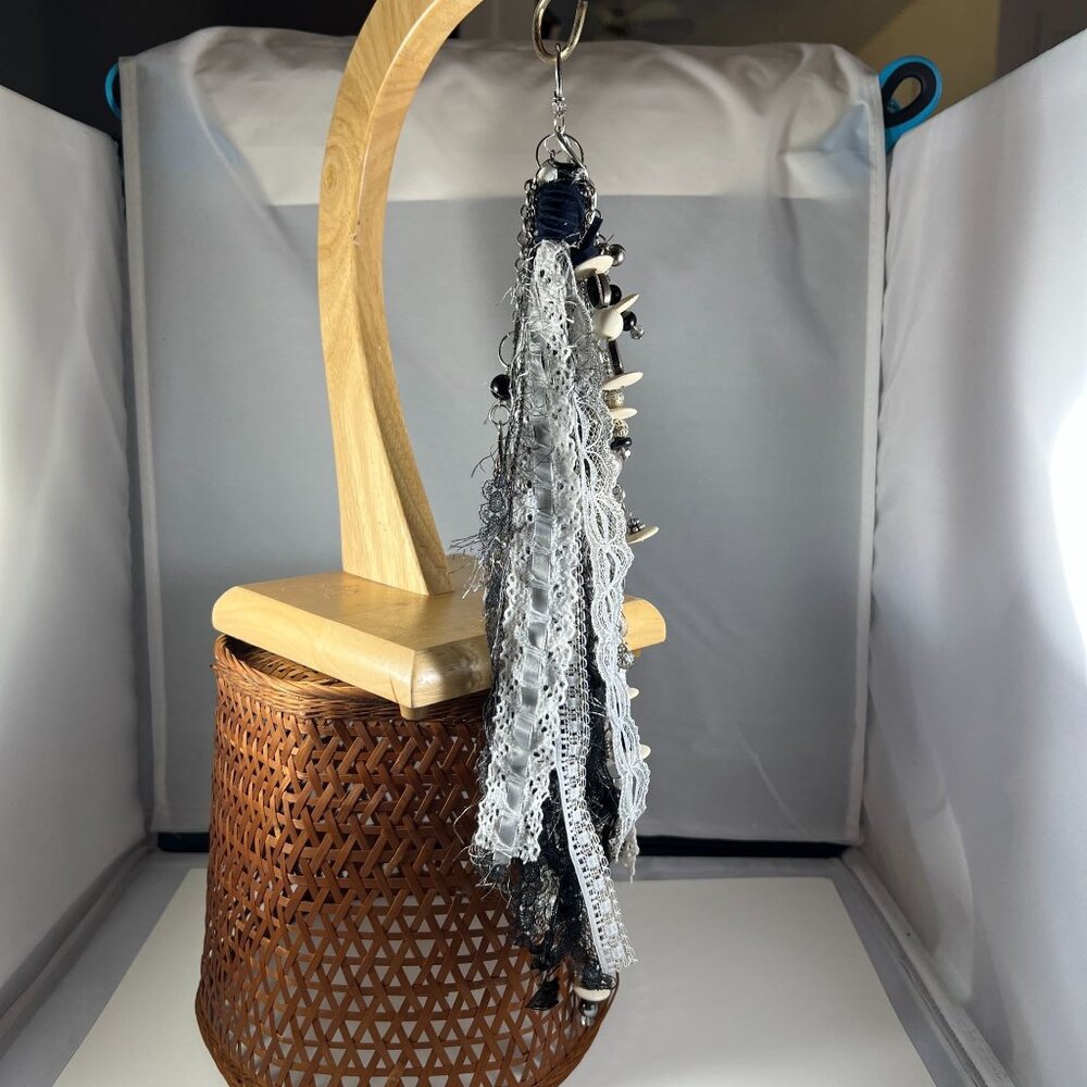 Boho-Inspired Keychain With Lace Beads & Metal Charms For Unique Accessory Fans